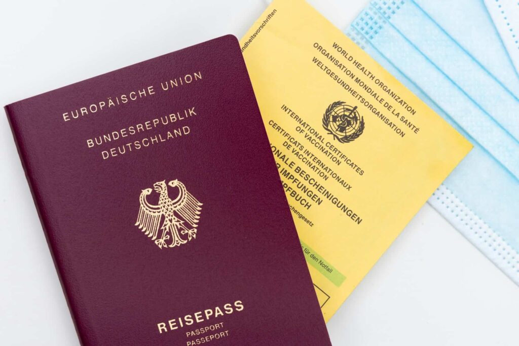 German passport and vaccination pass